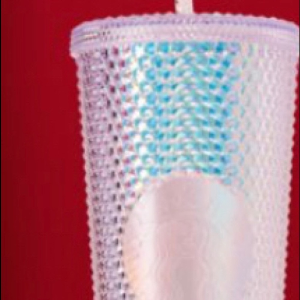 NWT LIMITED EDITION 2019 HOLIDAY STARBUCKS CUP!